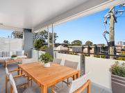 modern 2 bedroom apartment in brand new building 5 units... modern 2 bedroom apartment in brand new building 5 units...