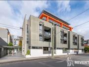 Modern 2 Bedroom Apartment in Brunswick East!