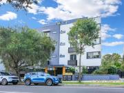 Modern 2 Bedroom Apartment in Prime Location Timber...