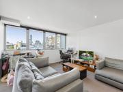 Modern 2 Bedroom Apartment in Prime Milton Location