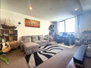 Modern 2 Bedroom Apartment in the Heart of Grand Auburn