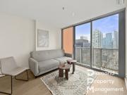 Modern 2 Bedroom Apartment in the Heart of Melbourne CBD