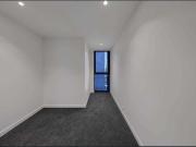 Modern 2 bedroom apartment in the heart of Southbank!