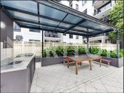 Modern 2 Bedroom Apartment in the Heart of Wolli Creek A...