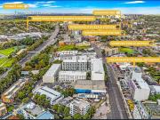 Modern 2 Bedroom Apartment Walking Distance to Homebush...