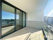 Modern 2 Bedroom Apartment Walking Distance to Homebush...