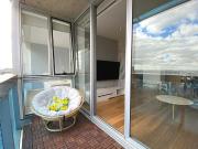 Modern 2 Bedroom Apartment with Breathtaking City Views...