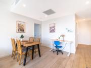 Modern 2 Bedroom Apartment with Premium Features in...