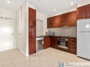 Modern 2 Bedroom Apartment with Secure Parking
