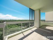 Modern 2 Bedroom Apartment with Stunning Water View and...