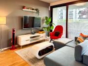 Modern 2 Bedroom Apartment with Terrace in Prenzlauer...