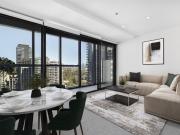 Modern 2 Bedroom Apartment with Unrivalled City Views