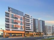 Modern 2 Bedroom Apt in Green Square Town Centre