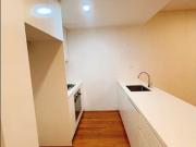 Modern 2 Bedroom – Bright & Airy & Great Location &...