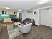 Modern 2 Bedroom CBD Apartment | Steps to RMIT &...