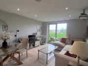 Modern 2 bedroom flat in Clapham Junction