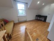Modern 2 Bedroom Flat In Stoke Newington