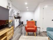 Modern 2 bedroom fully furnished apartment