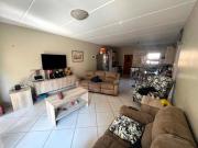 modern 2 bedroom ground floor unit i.
