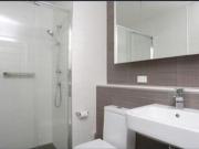 Modern 2 bedroom ground level apartment close to...