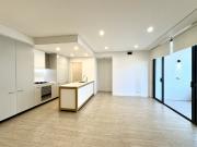 Modern 2 Bedroom Plus Study Apartment