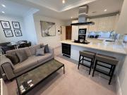 Modern 2 Bedroom Riverside Apartment Fulham W6 Modern 2 Bedroom Riverside Apartment Fulham W6