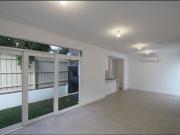 Modern 2 Bedroom Townhouse in Prime Location – Low...
