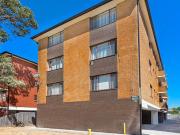 Modern 2 Bedroom Unit!