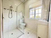 Modern 2 Bedroom Unit in Prime Moorooka Location