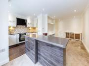Modern 2 bedroom within a secure development near...