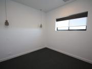 MODERN 2 BR OPEN PLAN APARTMENT WITH AMAZING VIEWS AND...