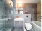 MODERN 2 ROOM APARTMENT AT TIERGARTEN, Berlin Amsterdam...