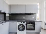 Modern 2 Room Apartment in Central Prenzlauer Berg –...