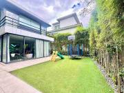 Modern 2 Storey 4 Bedroom House in Corinthian Gardens...