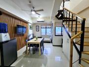 MODERN 2 STOREY FAMILY CONDO UNIT Good for up to 10 guests