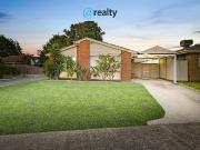 Modern 3 Bed Unit in Prime Keysborough Location!