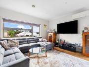 Modern 3 bedroom home