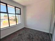 Modern 3 Bedroom Home in the Heart of Campbelltown