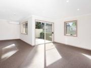 Modern 3 Bedroom Town House