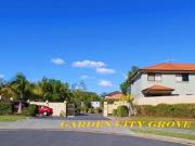 Modern 3 Bedroom Townhouse in Premium Location Ideal for...