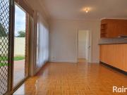 Modern 3 Bedroom Unit in Prime St Albans Location