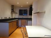 Modern 3 Double Bed 2 Bathroom Flat in Zone 1