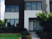 Modern 3Bedroom Townhouse in Waverley Park Estate