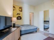 Modern 40 sqm Studio with High Speed WiFi & Smart TV –...