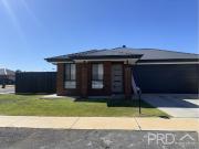 MODERN 4 BEDROOM 2 BATHROOM HOME