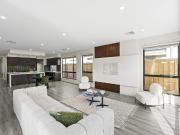 Modern 4 bedroom delight