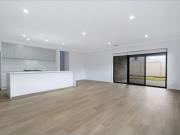 Modern 4 Bedroom Family Home in Prime Location