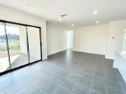 Modern 4 Bedroom Family Home in the Sought After Tarneit...