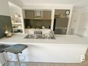 MODERN 4 BEDROOM HOME