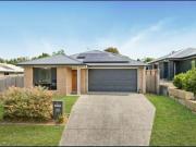 MODERN 4 BEDROOM HOME IN GREAT LOCATION, SOLAR SYSTEM TO...